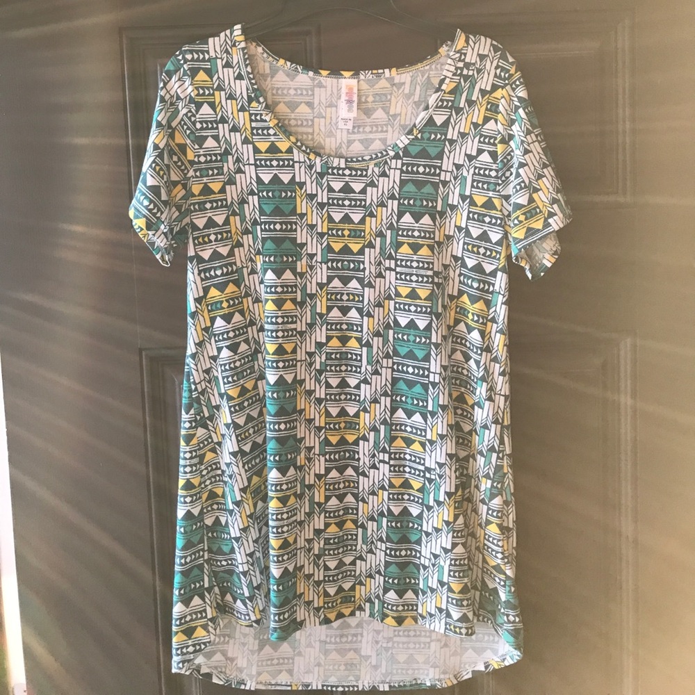 LuLaRoe Classic Tee
