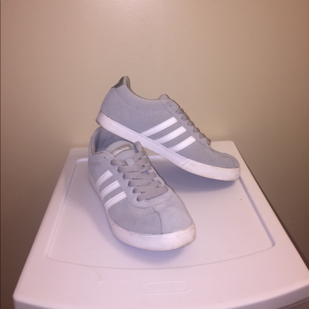 *RESERVED* Adidas Neo Sneakers