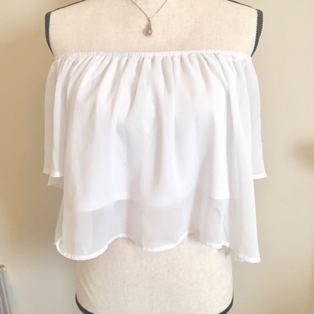 Flowy Off the Shoulder Crop Top