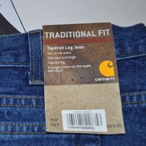 Carhartt Traditional Fit Tapered Leg jeans W-40X30