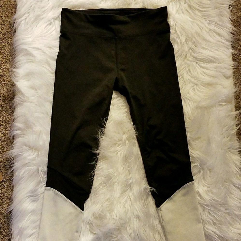Black and White Leggings