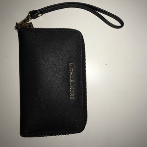 Michael Kors Wristlet