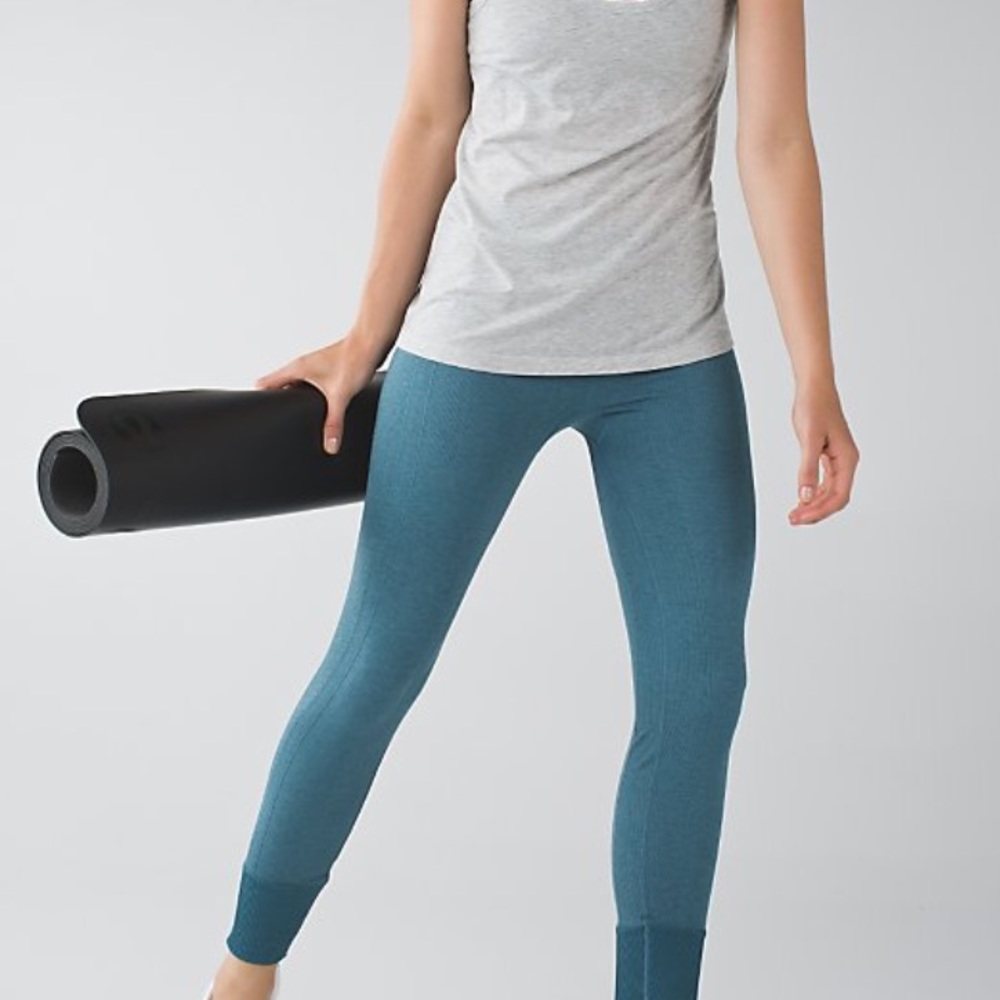 Ebb to Street teal Lululemon pant