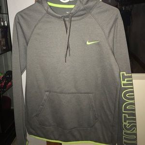 🎉Nike Hoodie🎉