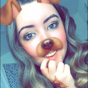 Meet your Posher, Emma