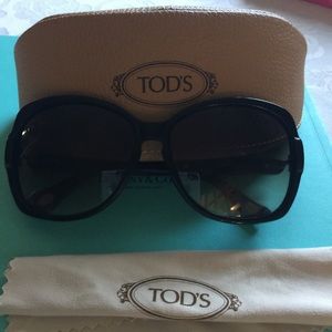 Tod's sunglass