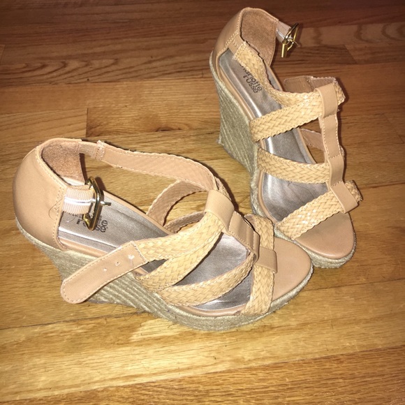 Charlotte Russe wedges - Picture 1 of 7