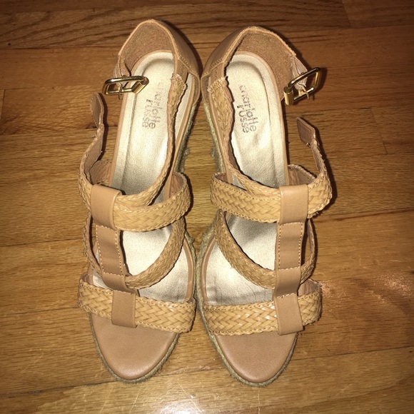 Charlotte Russe wedges - Picture 2 of 7