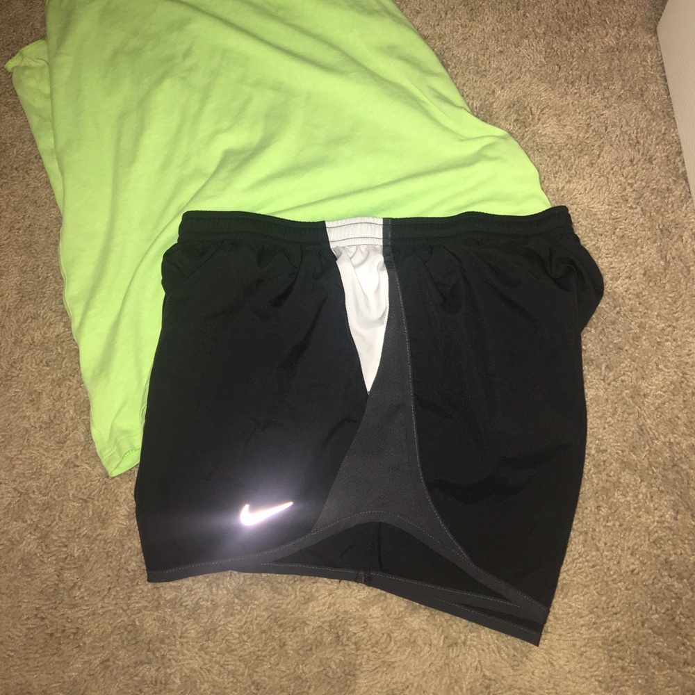 NWOT nike Dri-Fit shorts