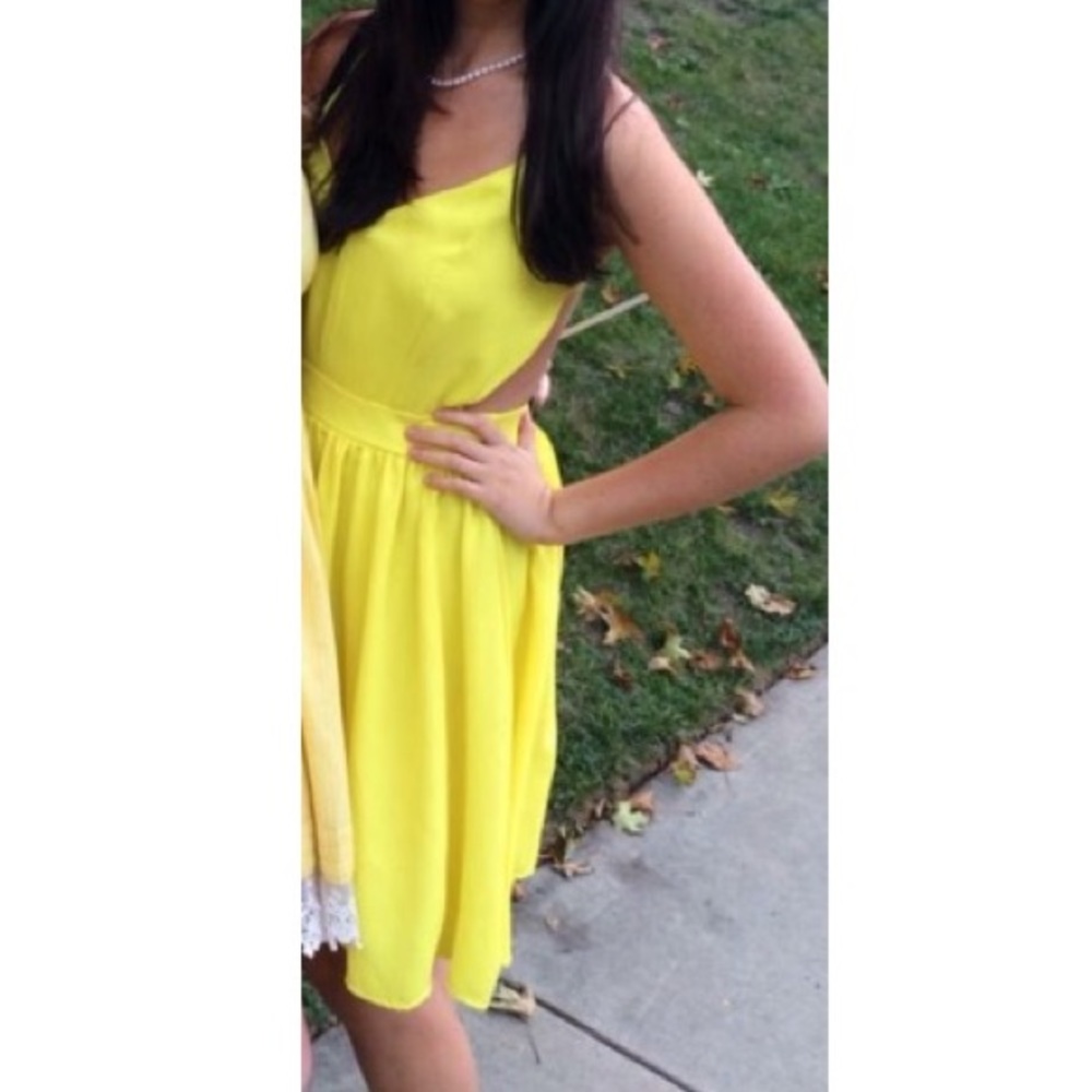 Bright and fun little yellow sundress!