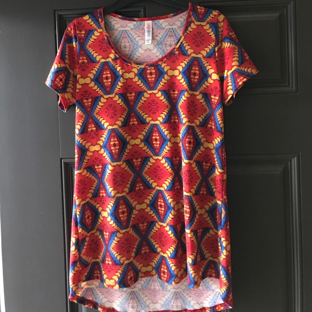 LuLaRoe Classic Tee