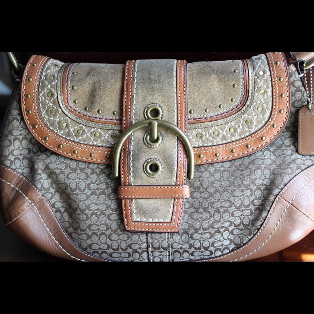 Coach shoulder bag