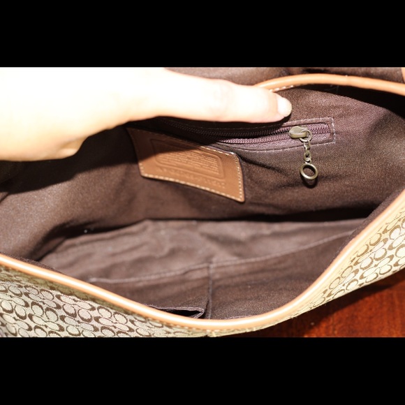 Coach shoulder bag - Picture 2 of 3
