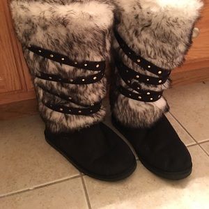JUSTFAB FURRY BOOTS