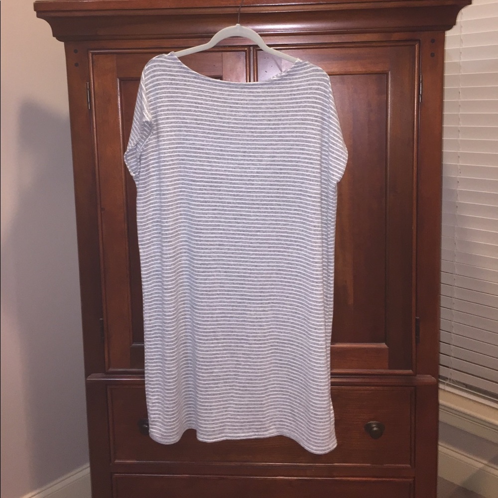GAP Softspun stripe crossback grey stripe dress