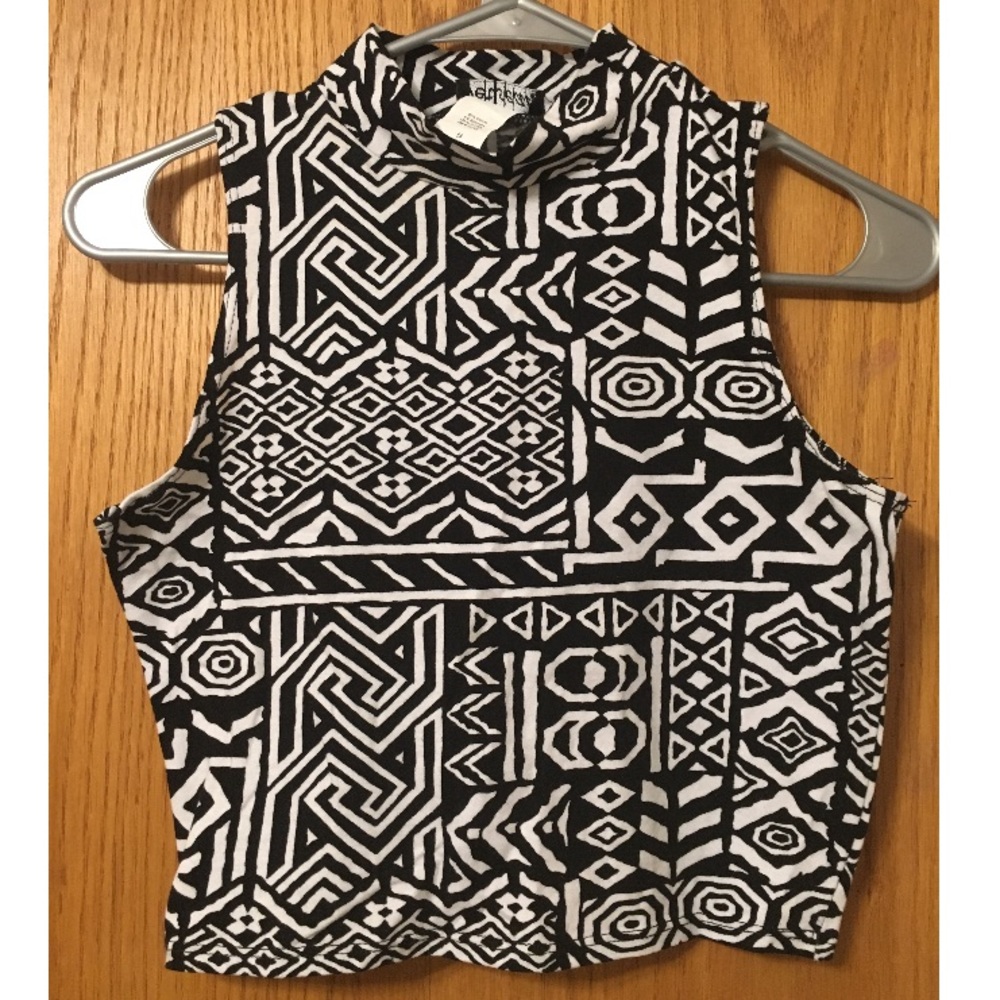 White and black Aztec crop top