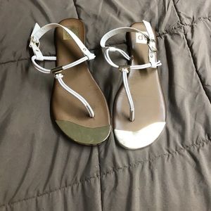 Simple, cute sandals