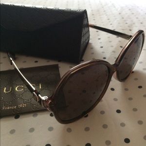 Brand new Gucci sunglasses