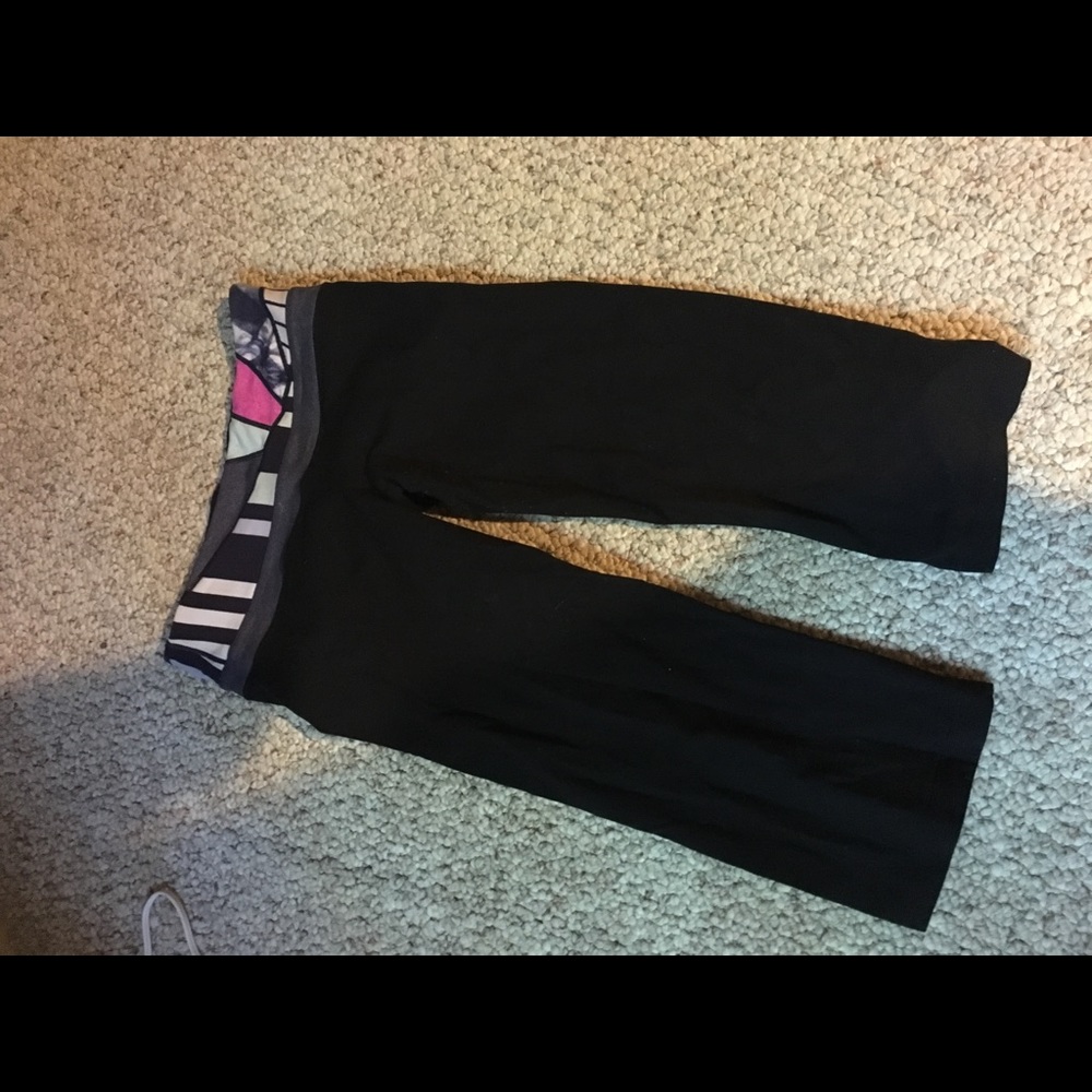 Lululemon cropped pant