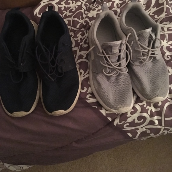 Nike Roshe - Picture 1 of 3