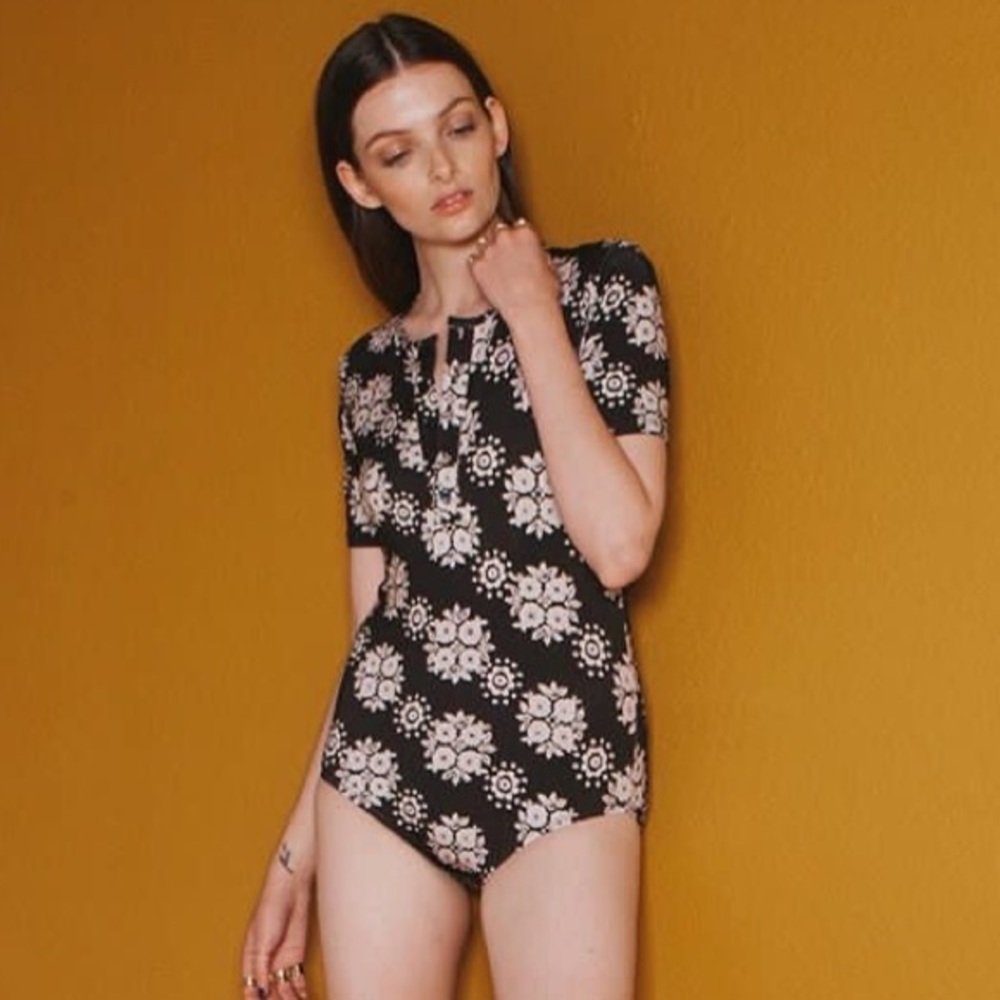 🎉HP🎉Novella Royale Bristol Bodysuit
