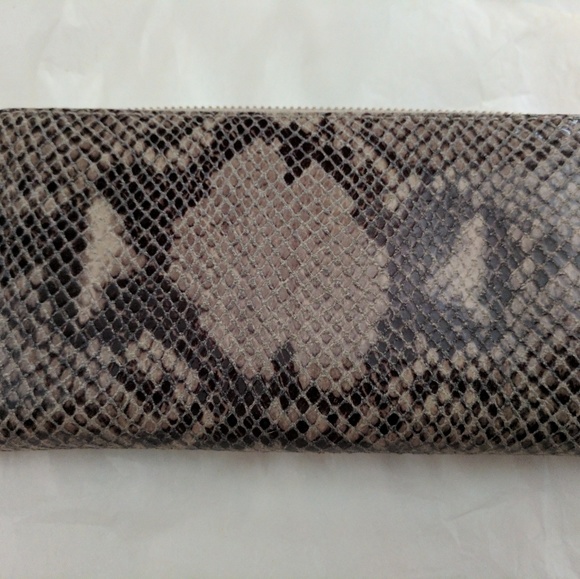 Michael Kors Embossed Python Wallet - Picture 2 of 7