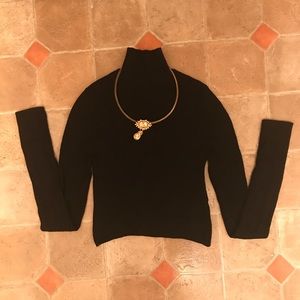 Forever 21 turtle neck long sleeve crop top