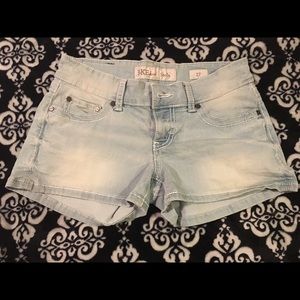 BKE Stella - Buckle Denim Shorts