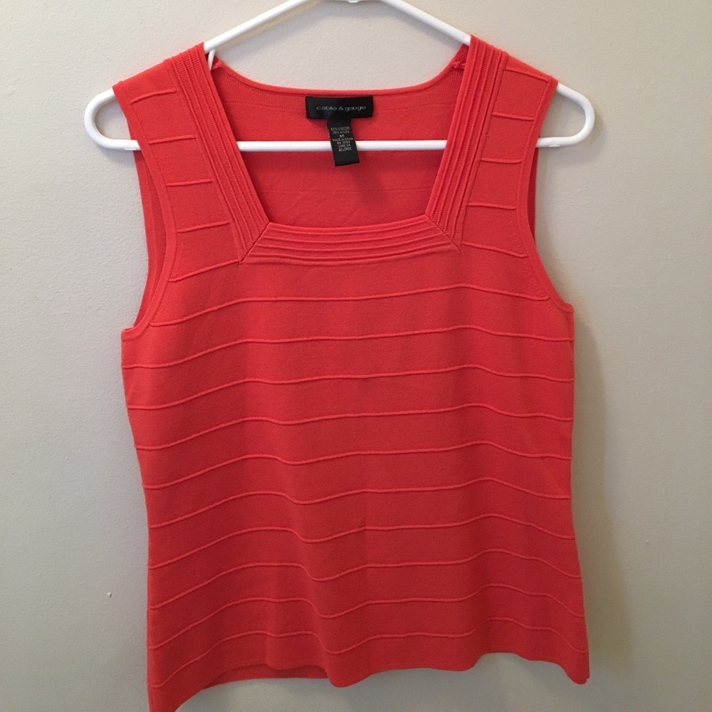 Cable & Gauge sleeveless top.