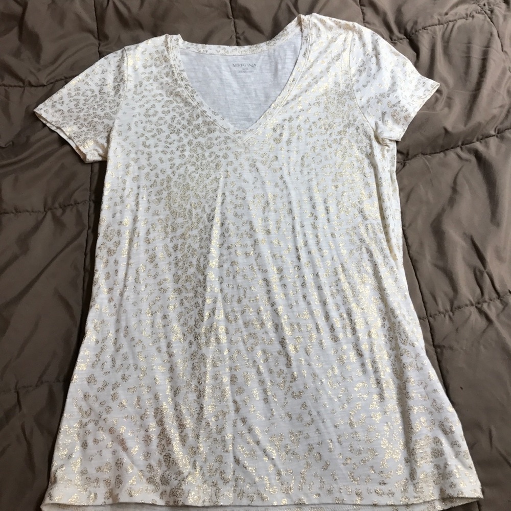 Gold sparkly cheetah print shirt