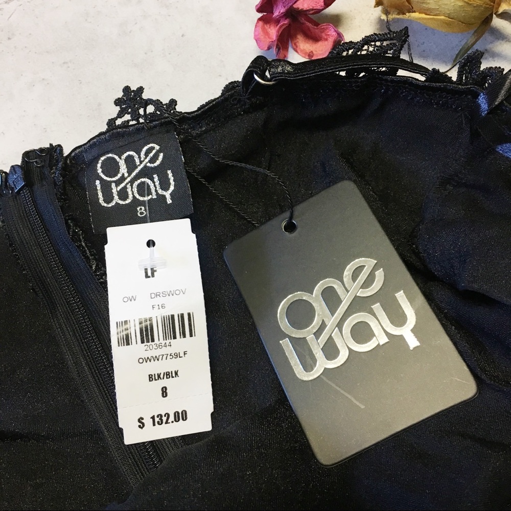 LF Silky Crochet Trim Slip Dress - Picture 4 of 5