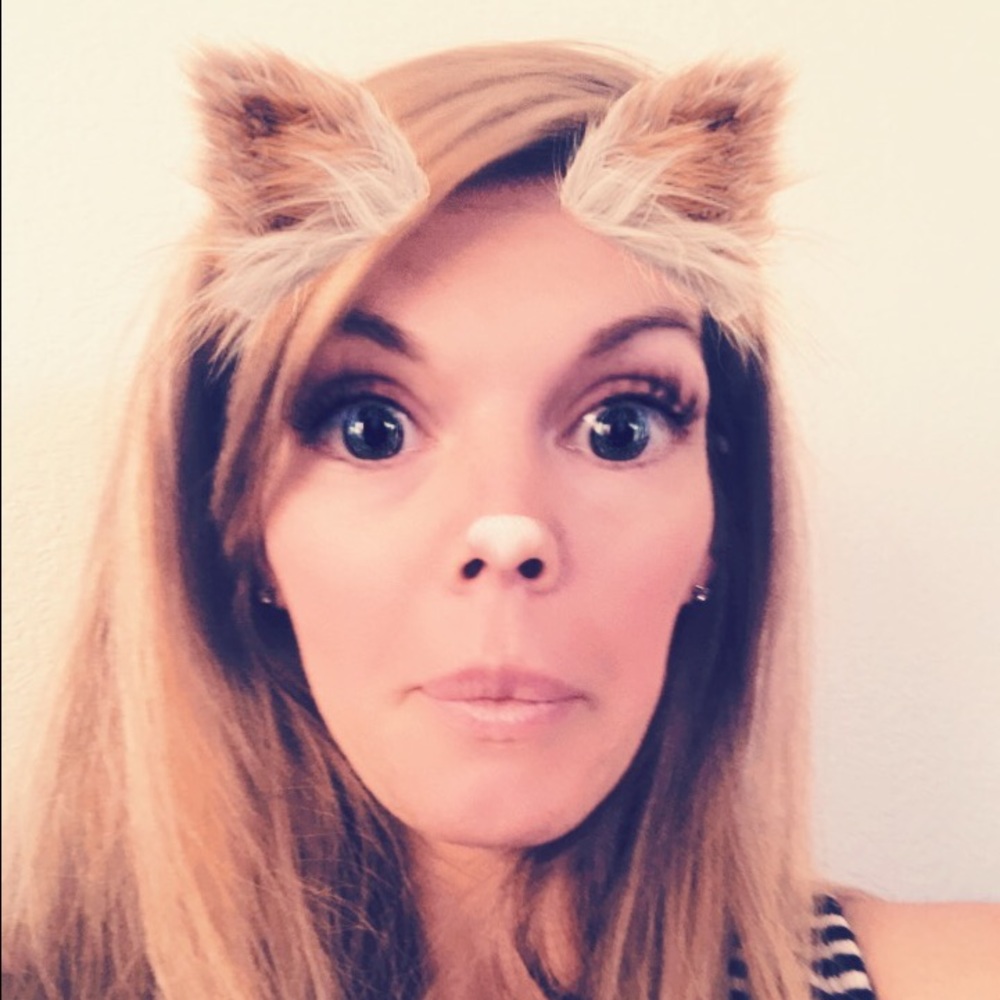 Meet your Posher, Ashley