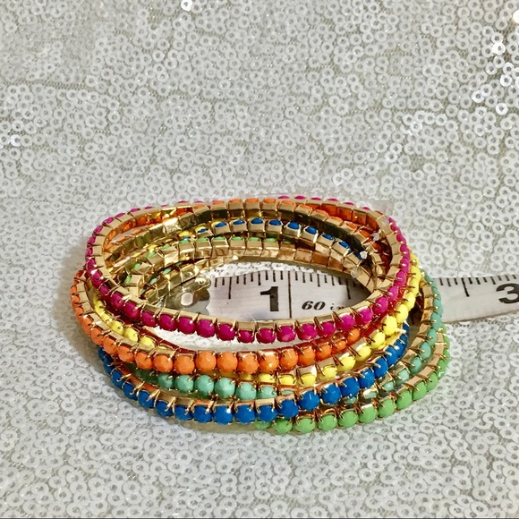Multicolored 5 strand bracelet bundle - Picture 3 of 8