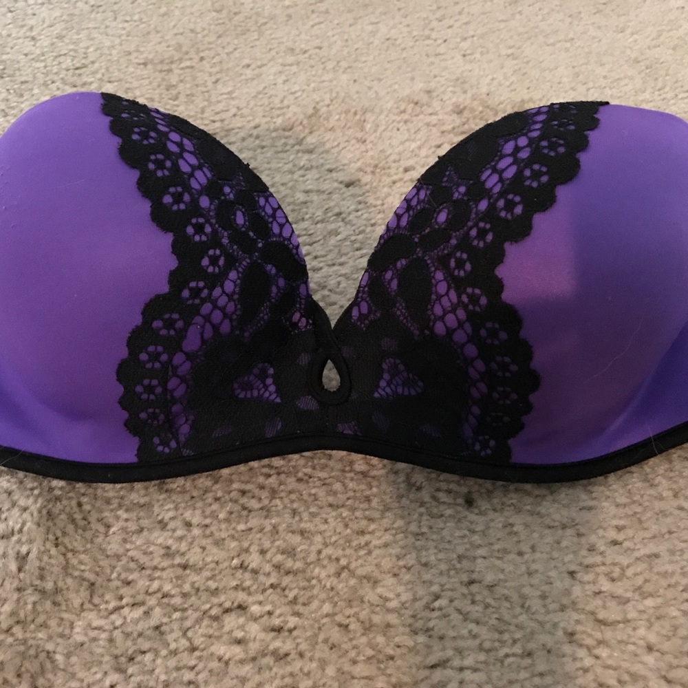 Victoria secret miracle bra