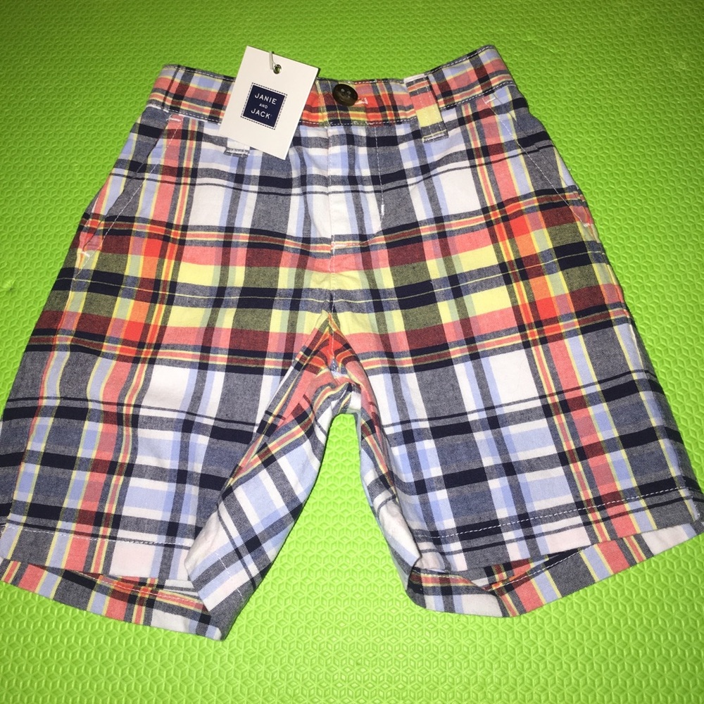 NWT 12-18 month Janie and Jack shorts