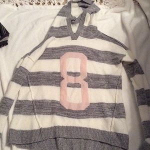 Abercrombie pullover sweatshirt