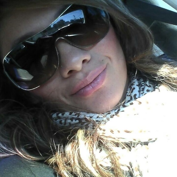 📌💞EMBASSADOR ,Recommended Seller Liliana - Picture 3 of 8