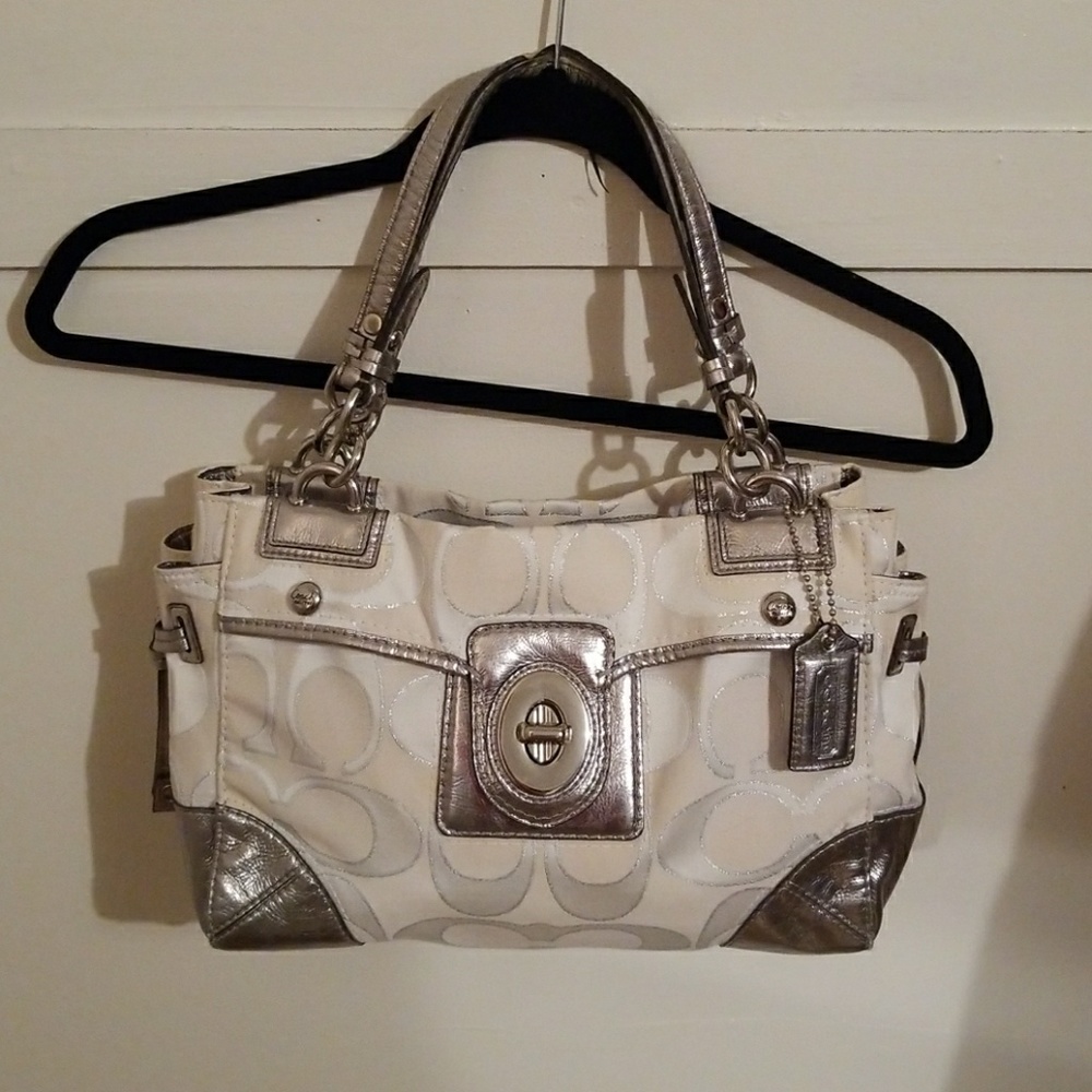 Authentic Coach Peyton Handbag
