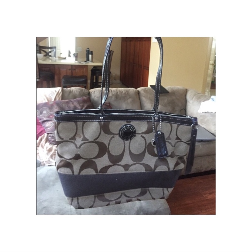 Coach purse