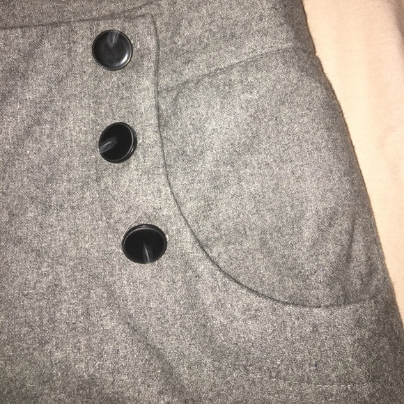 !SOLD! Gray wool shorts forever 21 - Picture 2 of 7