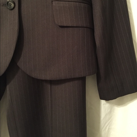 Pant Suit - Picture 6 of 6