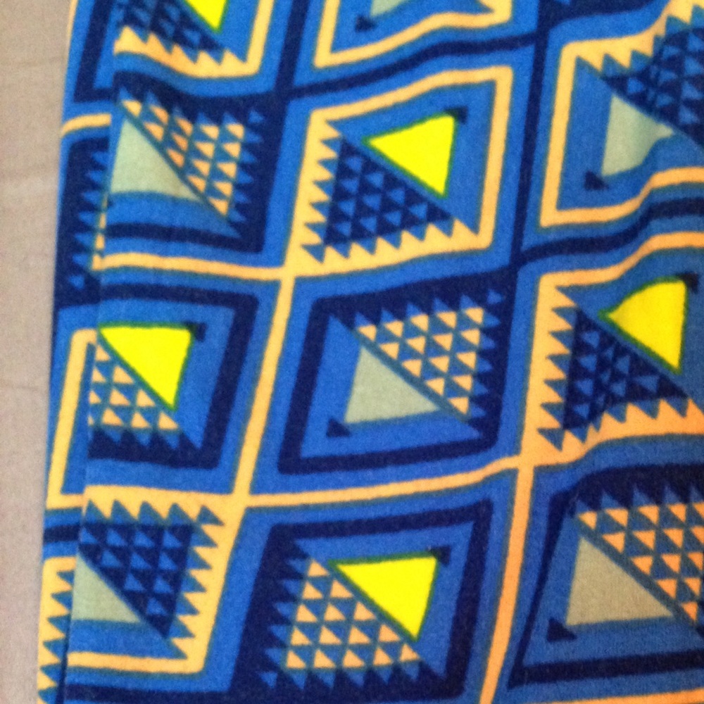 LuLaRoe butter leggings!