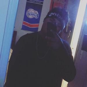 Meet your Posher, Ethan