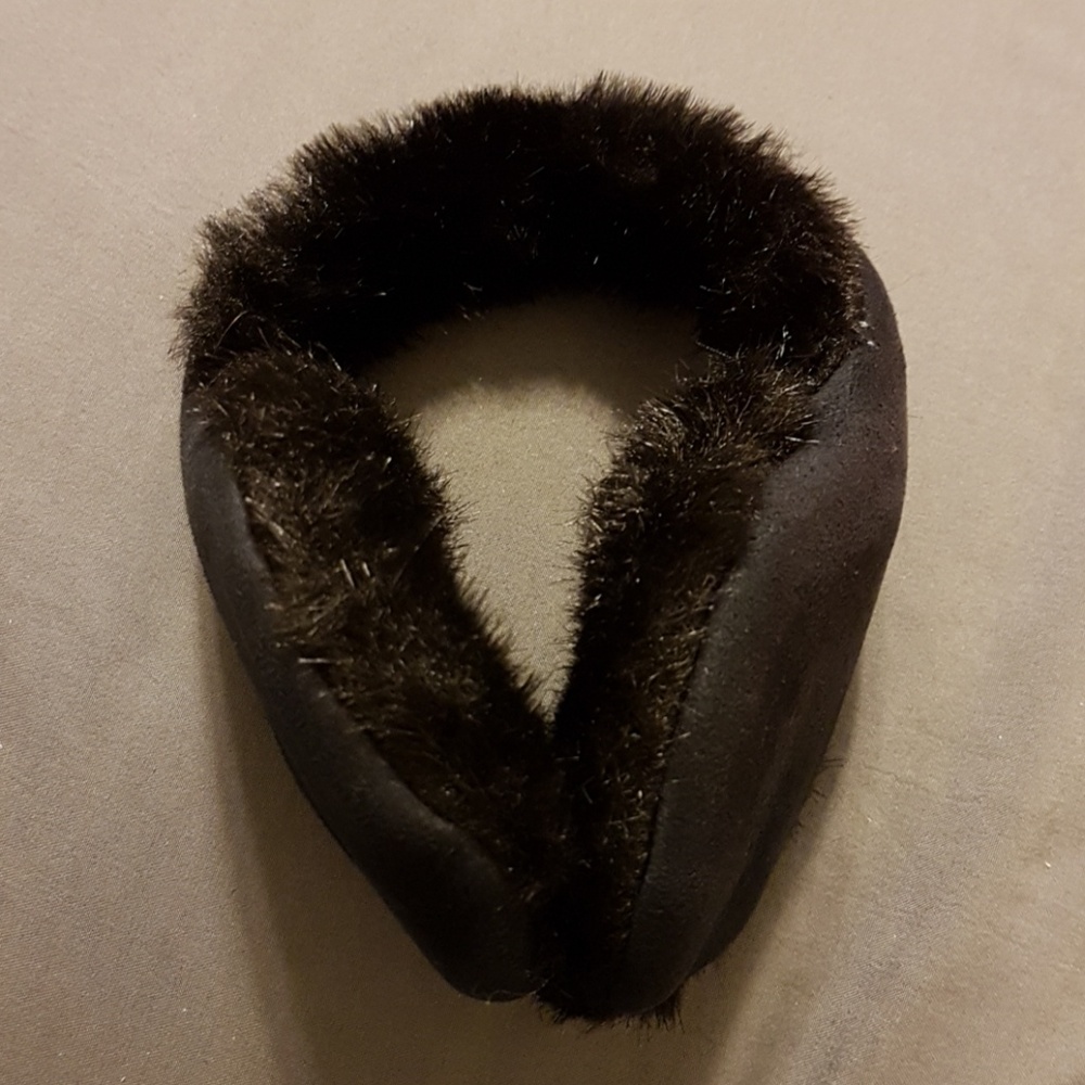 Adjustable winter earmuffs NWOT