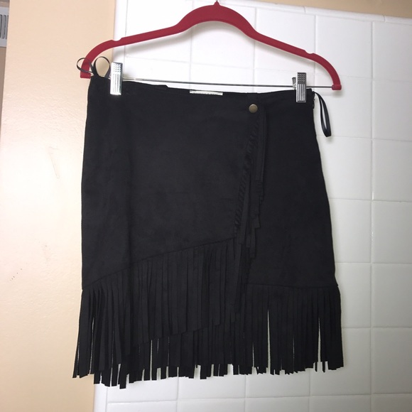 Black Fringe Suede Mini Skirt - Picture 2 of 4