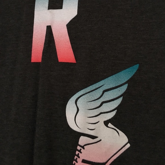 Adidas RUN Tee - Picture 4 of 5