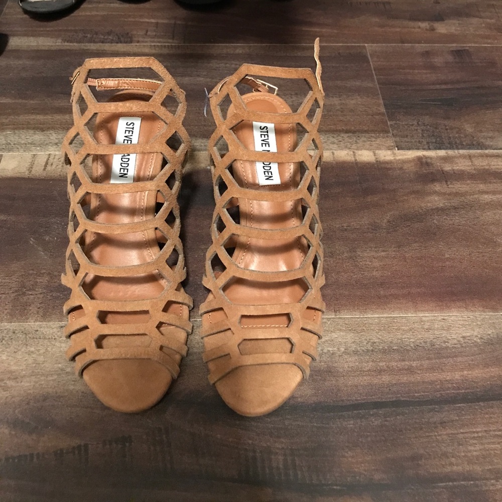 Never Worn Steve Madden Wedges