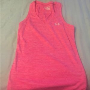 Underarmour muscle tank