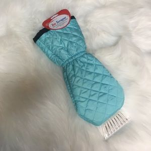 insulated ice scraper