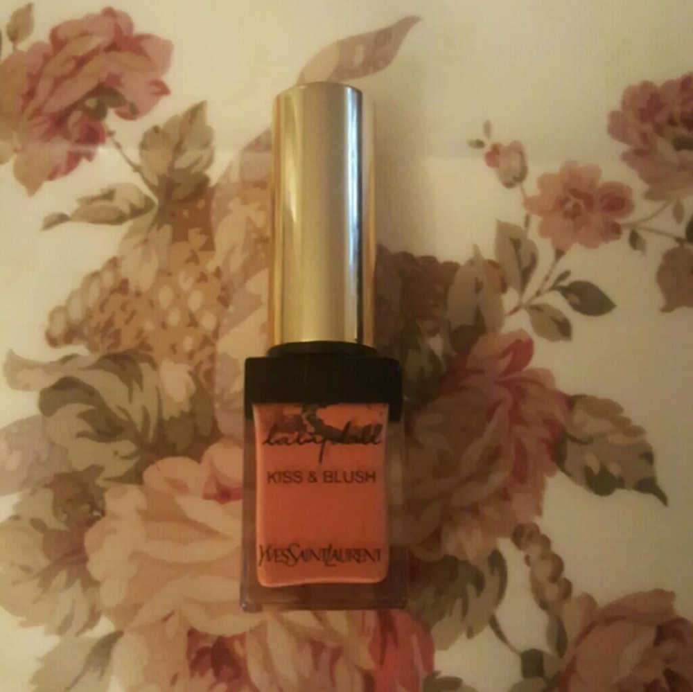 YSL kiss&blush